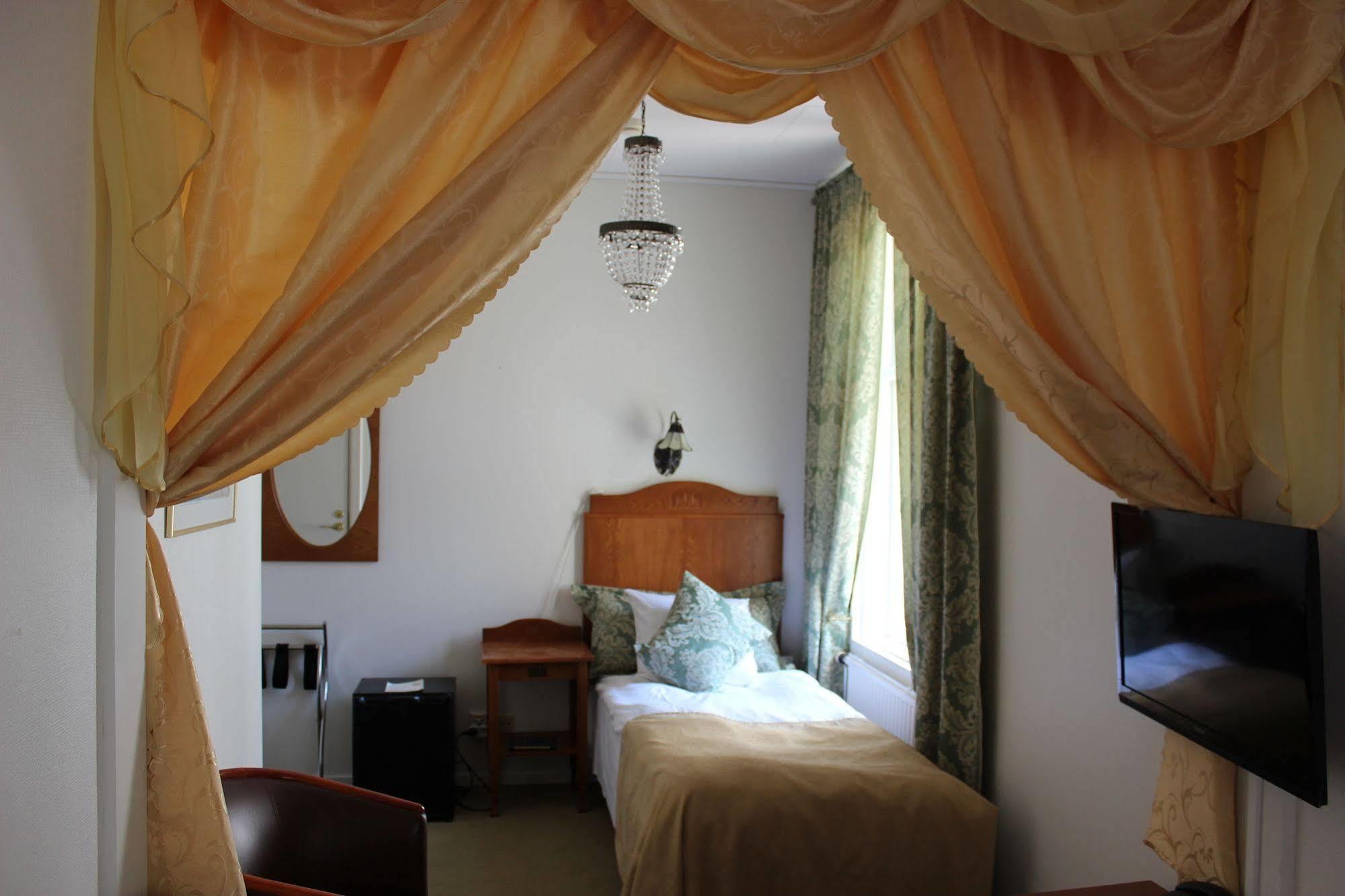 Hotell Laeckoe Lidkoping Luaran gambar